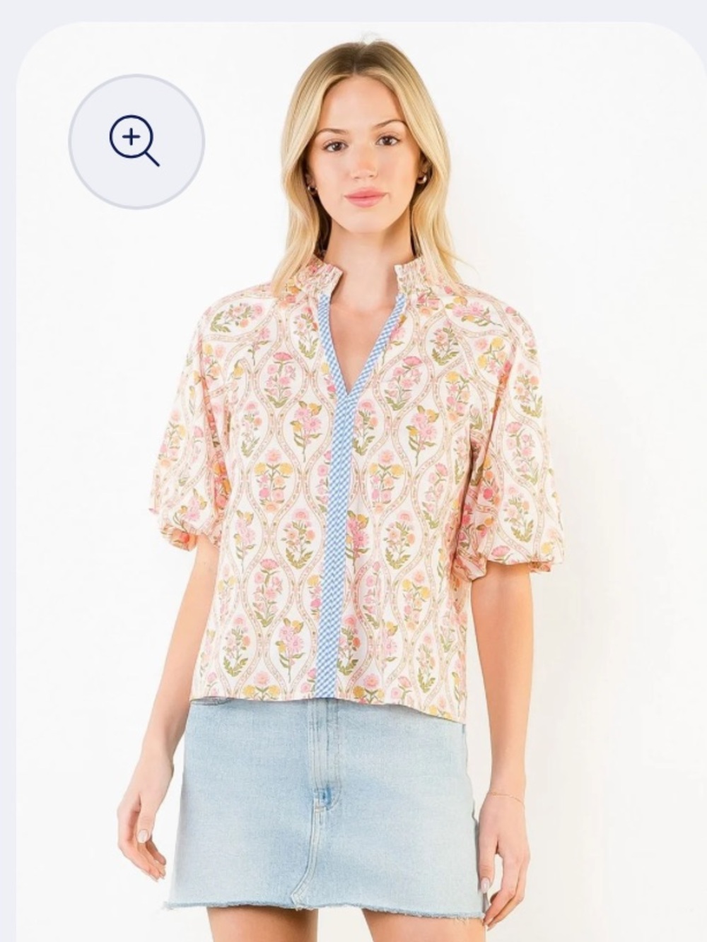 THML Puff Sleeve Floral Pattern V-Neck Top in Cream NWT SMALL